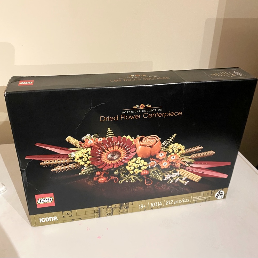 Lego dried flower centerpiece
